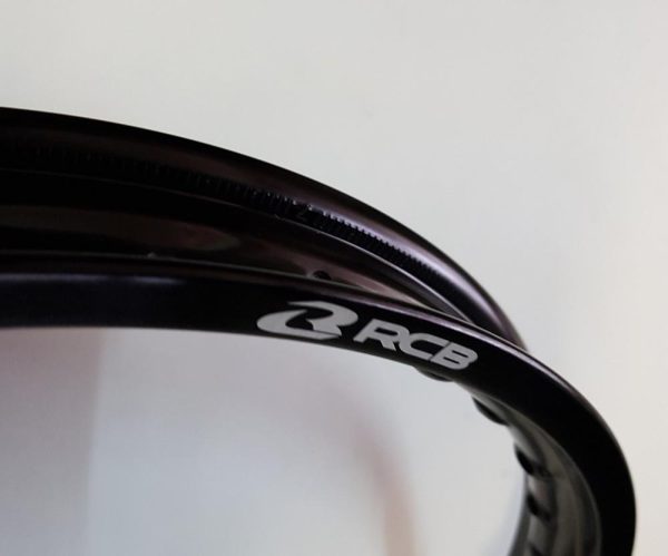 Racing Boy (RCB) - Rim Racing Boy 1.40X17 black